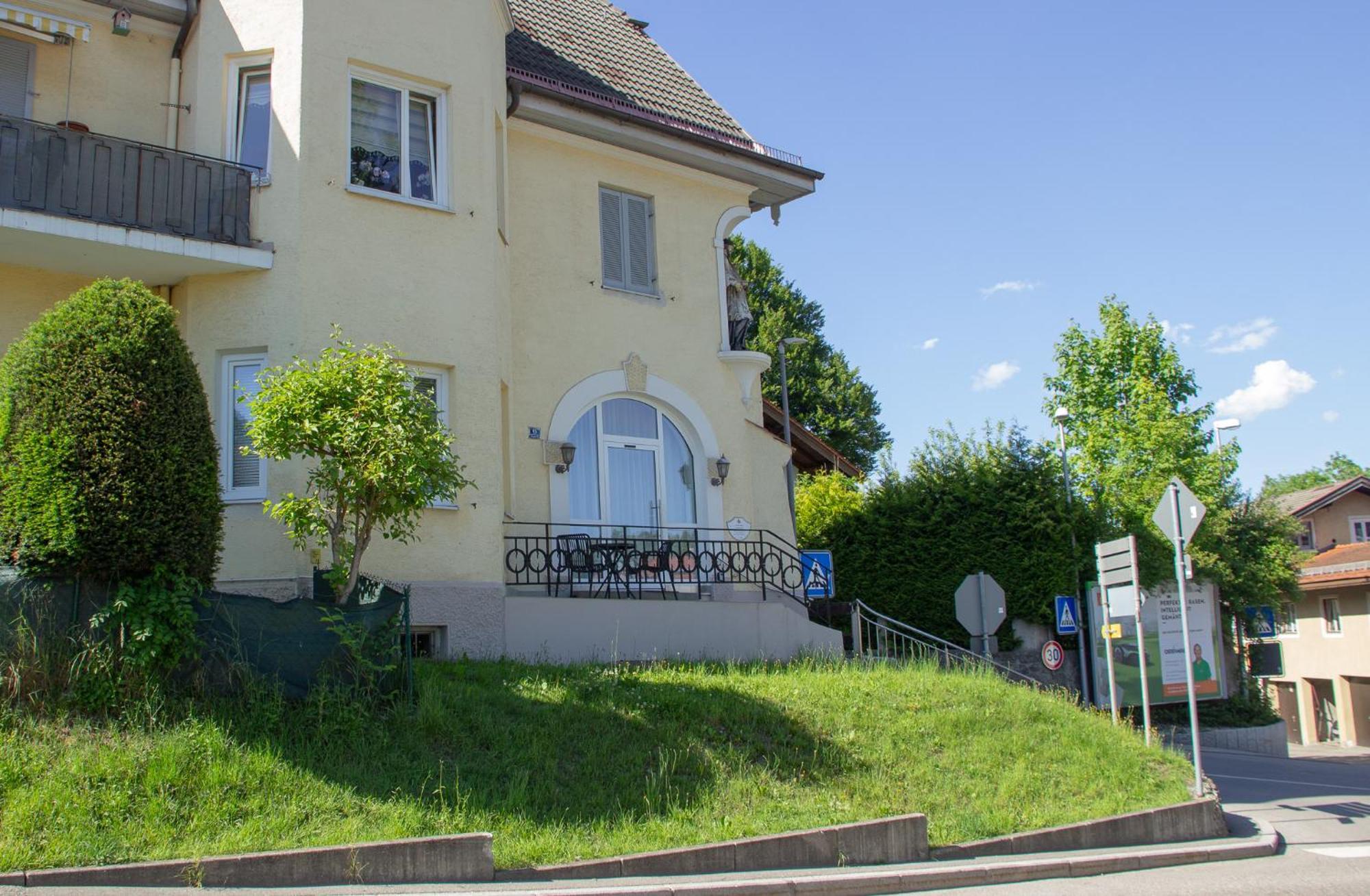 Liebelei Miesbach - Boutique-Apartment Mit Terrasse Im Zentrum Экстерьер фото